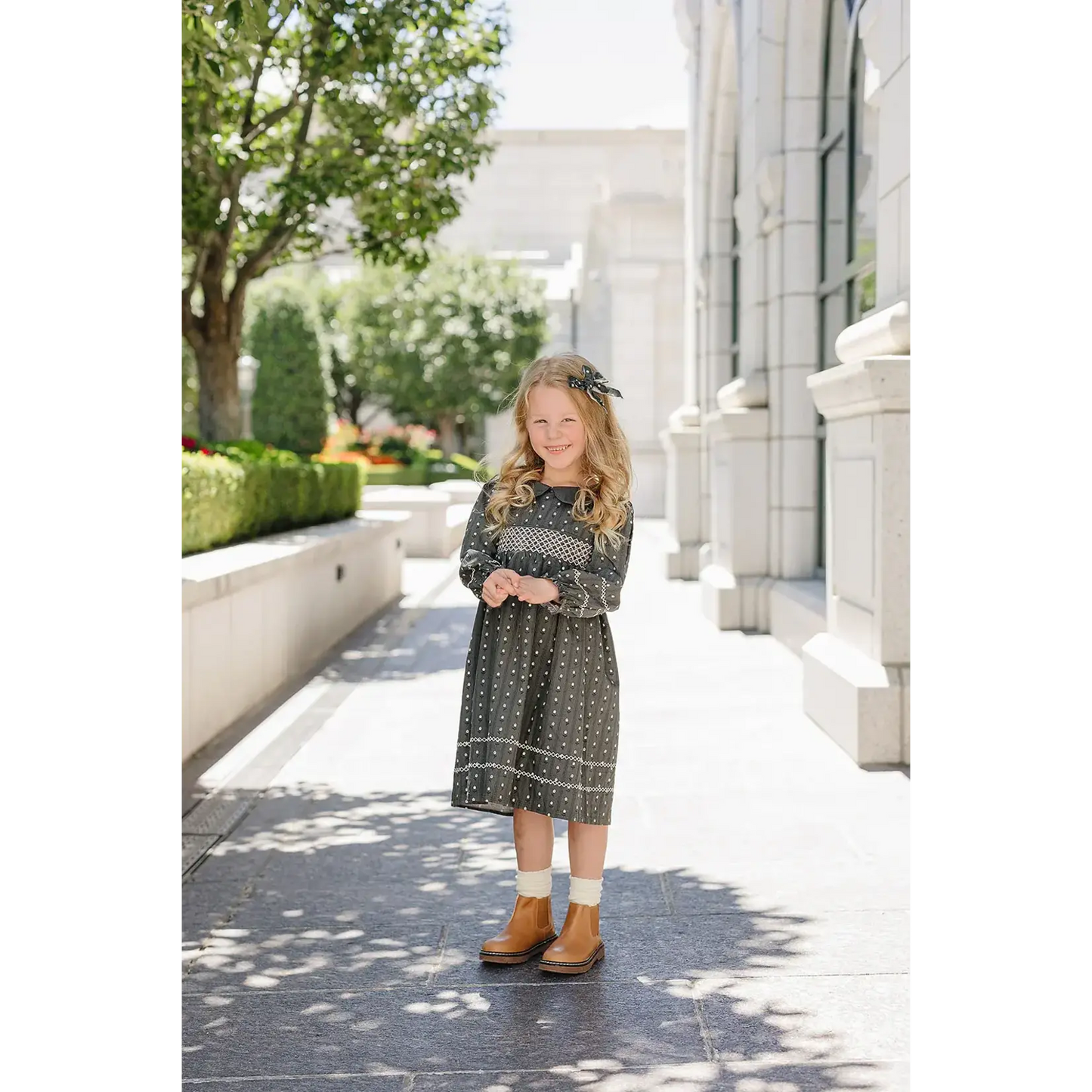 Tulip Smoked Peter Pan Collar Dress | Mebie