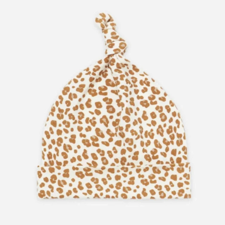 Bonnet noué de bambou biologique léopard | Quincy Mae