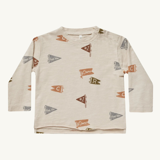 Chandail drapeaux | Rylee + Cru
