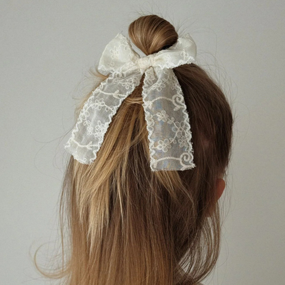 Violette Lace Bow | Jamie Kay