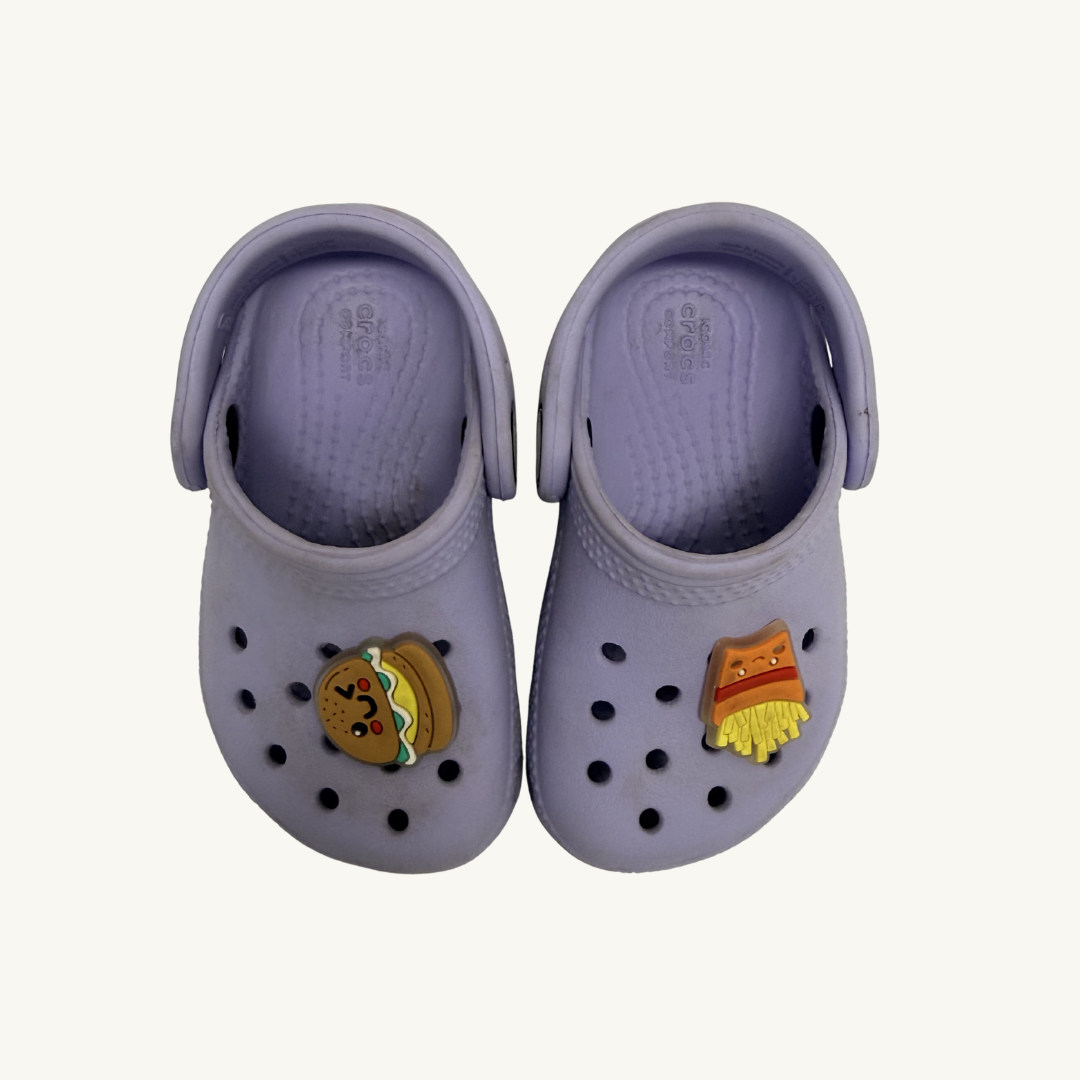 SM | Purple Crocs Size 5 | Crocs