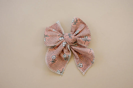 Vintage Pink Hair Bow | Mebie