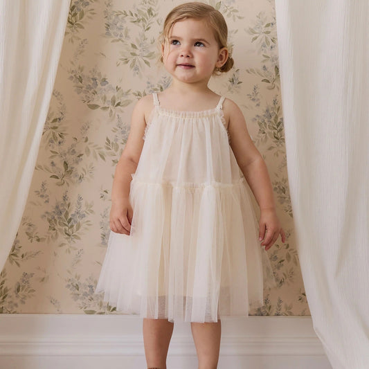 Nylah Dress Swan | Jamie kay