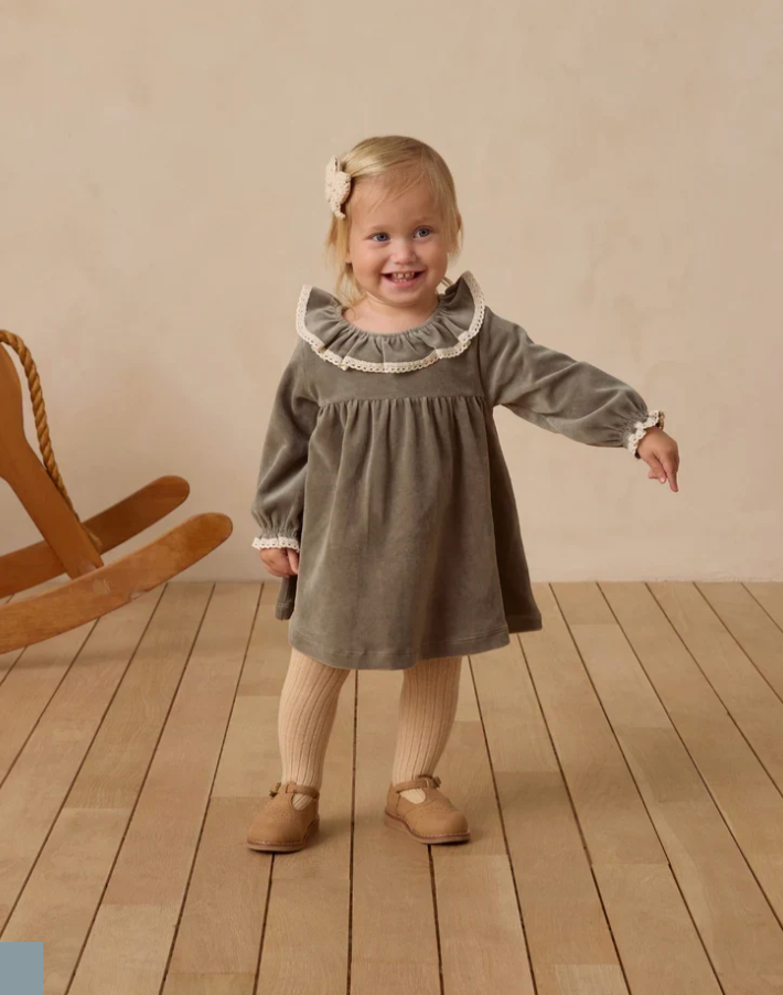 Tights Oat | Quincy Mae
