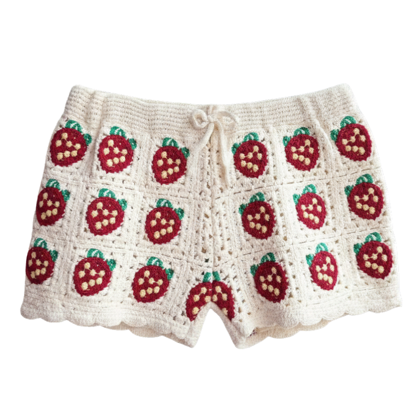 Strawberry crochet kit | Sfera