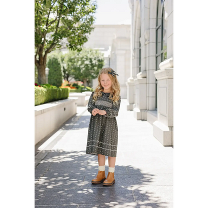 Tulip Smoked Peter Pan Collar Dress | Mebie