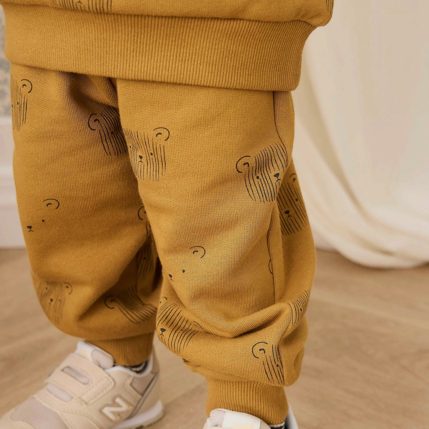 Nash Track Pant - Buckwheat Teddy Face | Jamie Kay