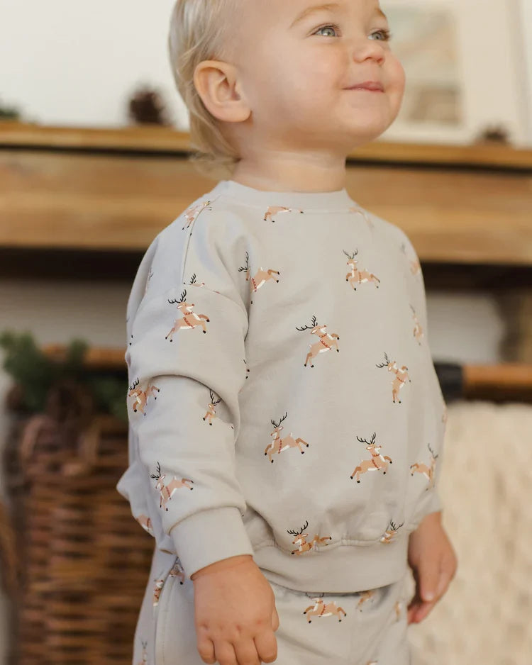 Relaxed Fleece Sweatshirt Reindeer | Quincy Mae
