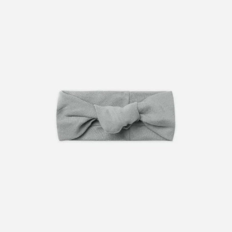 Knotted headband dusty blue | Quincy Mae