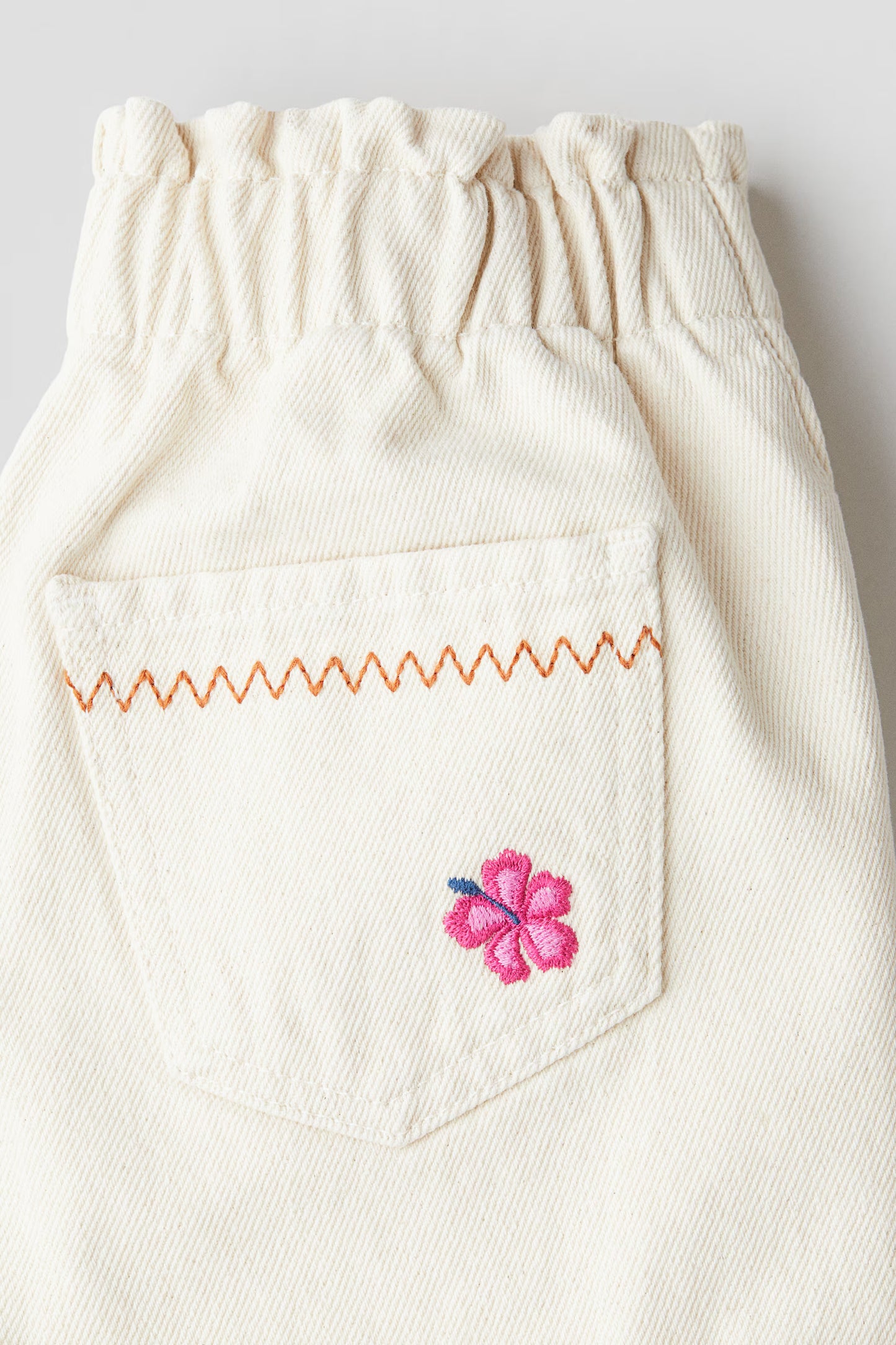 Cream denim shorts | Coniglio