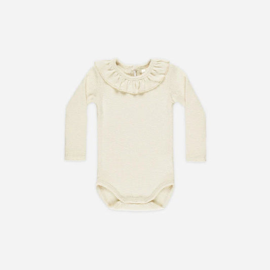 Cache-couche col volants crème | Rylee + Cru